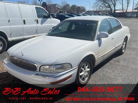 2000 Buick Park Avenue for sale at B & B Auto Sales in Brookings SD