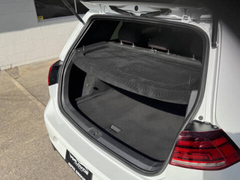 2019 Volkswagen Golf GTI S