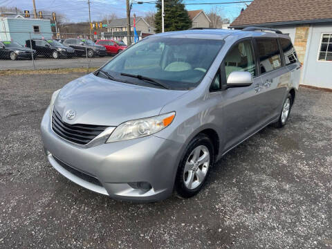 2014 Toyota Sienna