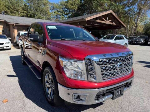 2017 Nissan Titan SV