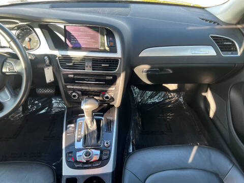 2015 Audi A4 2.0T quattro Premium