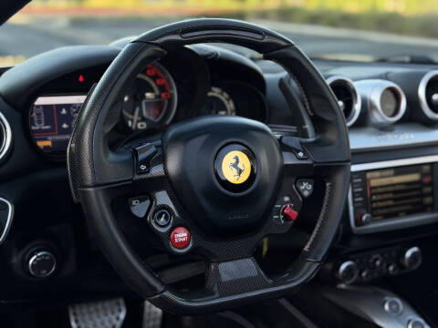 2016 Ferrari California T