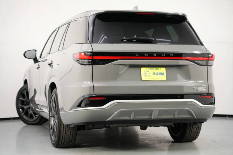 2025 Lexus TX 500h