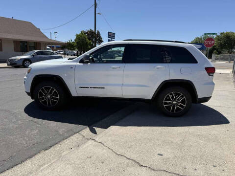 2017 Jeep Grand Cherokee Trailhawk