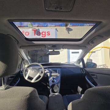 2012 Toyota Prius One