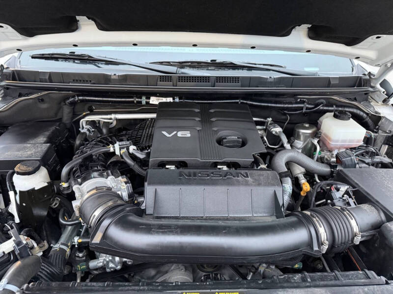 2023 Nissan Frontier SV