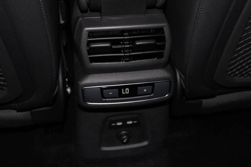 2023 Audi Q4 e-tron quattro Premium Plus 50