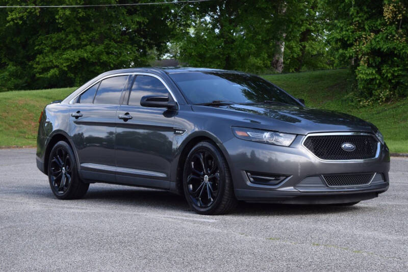 2016 Ford Taurus SHO