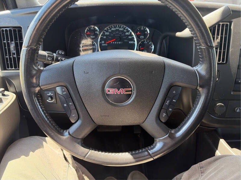 2023 GMC Savana 2500