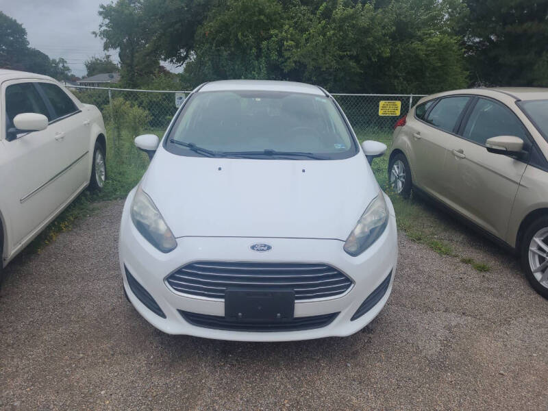 2016 Ford Fiesta SE