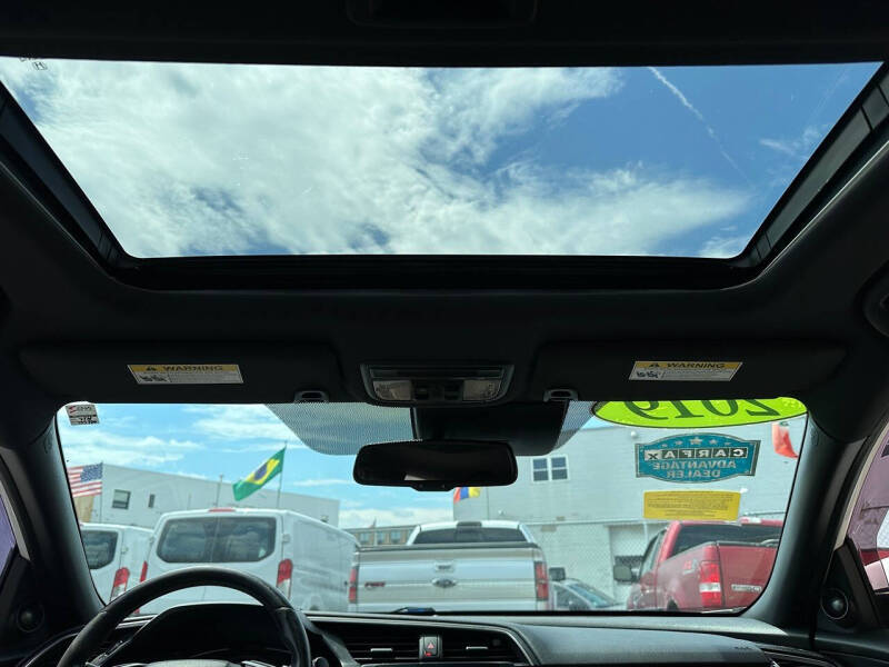 2019 Honda Civic Sport Touring