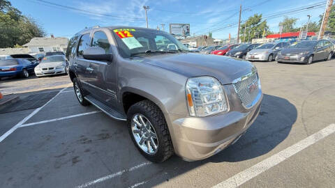 2012 GMC Yukon Denali
