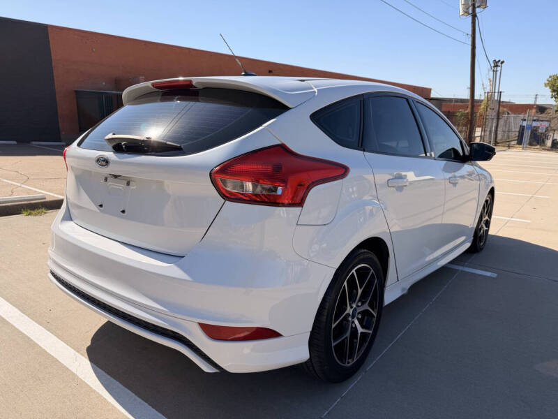 2016 Ford Focus SE