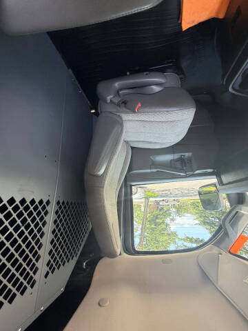 2018 Chevrolet Express 2500