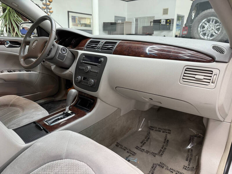 2011 Buick Lucerne CX