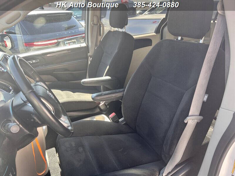 2016 Dodge Grand Caravan American Value Package