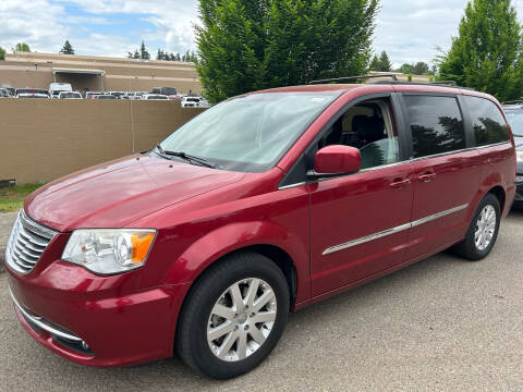 2013 Chrysler Town and Country for sale at Blue Line Auto Group in Portland OR