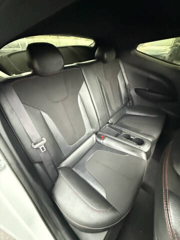 2019 Hyundai Veloster 2.0L Premium