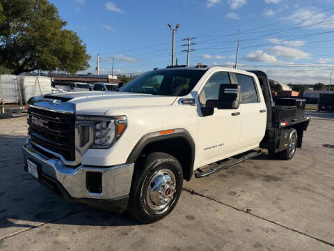 2022 GMC SIERRA 3500HD DRW  CREW CAB *FLATBED* *GOOSENECK*
