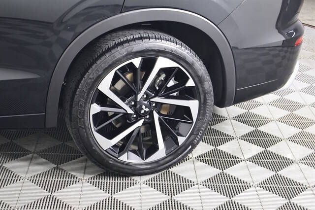 2024 Mitsubishi Outlander PHEV SEL Platinum Edition