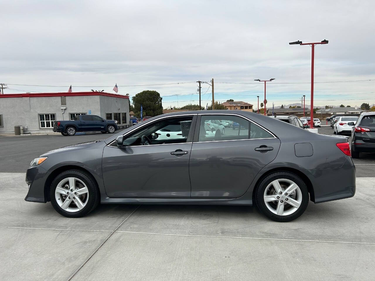 2013 Toyota Camry for sale at Magic Auto Sales in Hesperia, CA