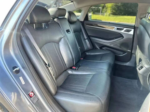 2015 Hyundai Genesis