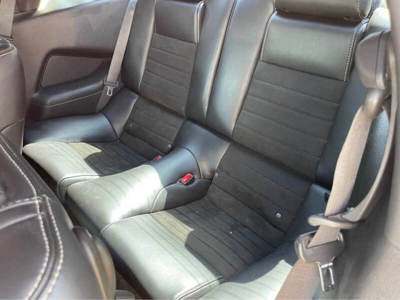 2013 Ford Mustang GT Premium