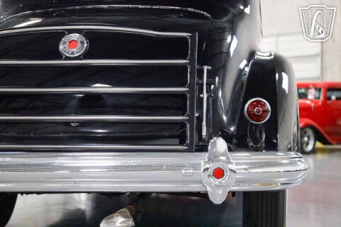 1938 Packard Super Eight