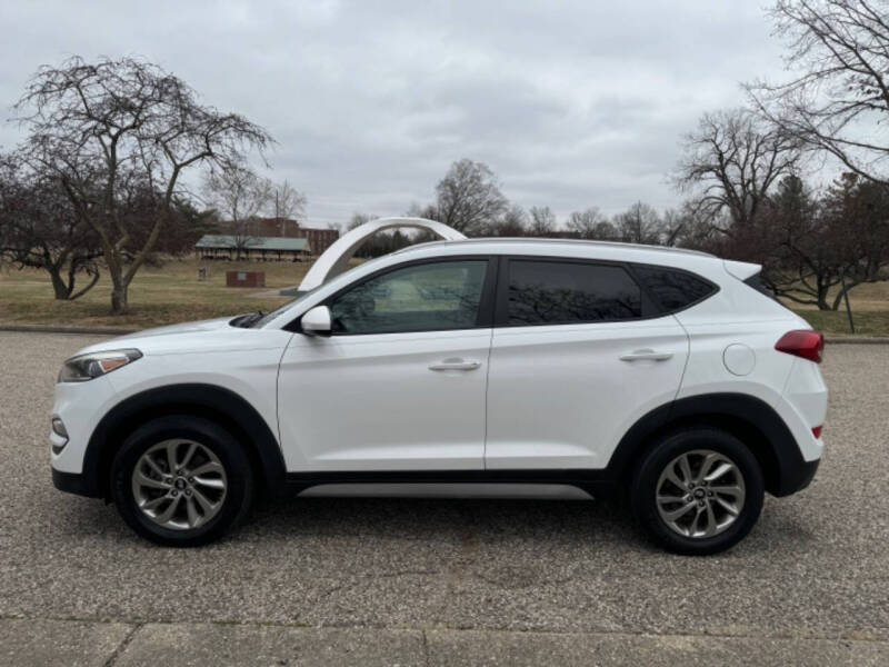 2017 Hyundai Tucson SE