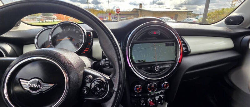 2015 MINI Hardtop 2 Door Cooper