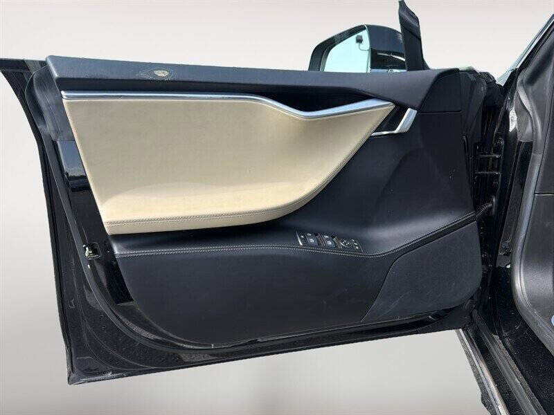 2016 Tesla Model S 75