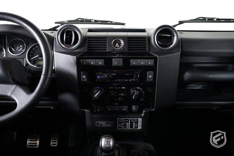 1991 Land Rover Defender