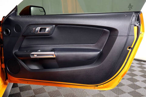 2020 Ford Mustang EcoBoost