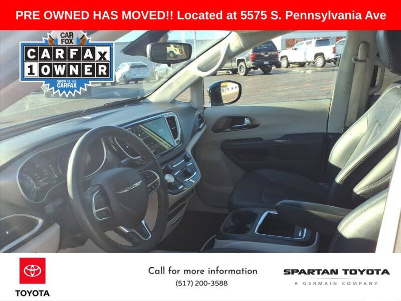 2024 Chrysler Pacifica Touring L