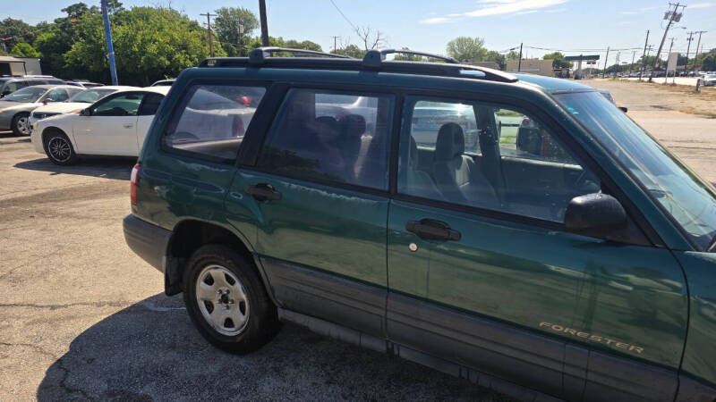 2001 Subaru Forester L