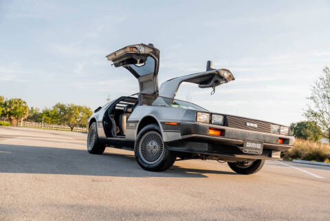 1981 DeLorean DMC-12