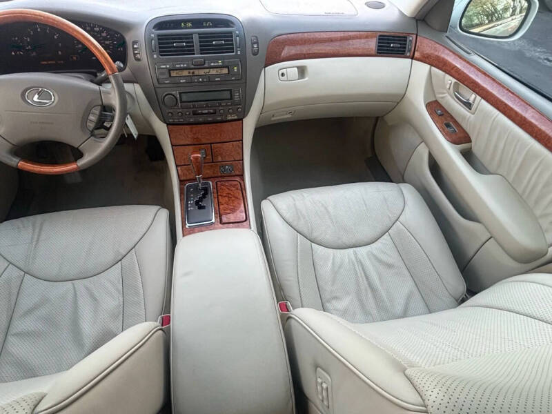 2003 Lexus LS 430