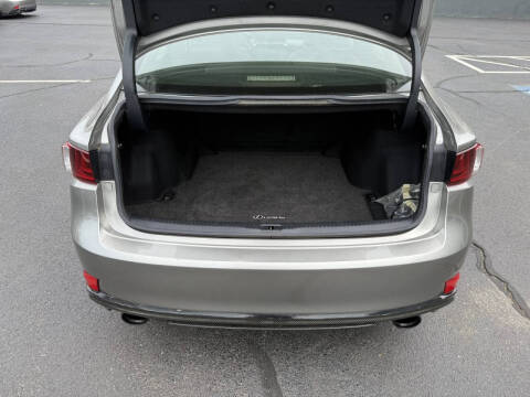 2015 Lexus IS 250