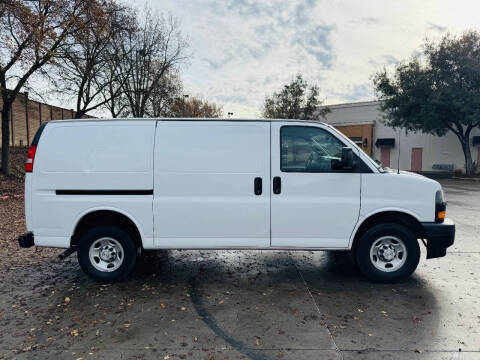 2020 Chevrolet Express 3500