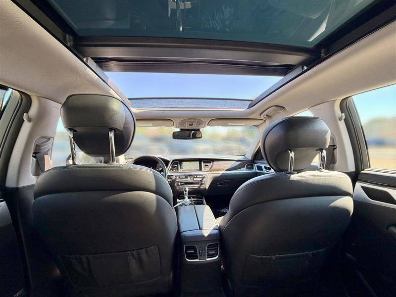 2017 Genesis G80