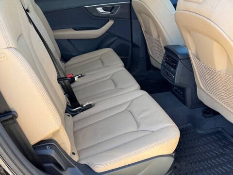 2026 Audi Q7 quattro Premium 45 TFSI