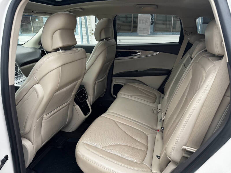 2019 Lincoln Nautilus Reserve