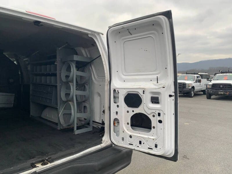 2014 Ford E-Series E-350 SD