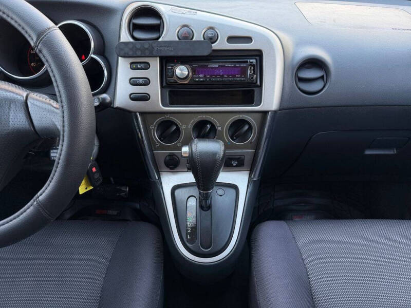 2004 Toyota Matrix