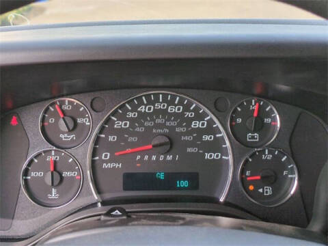 2025 Chevrolet Express 3500