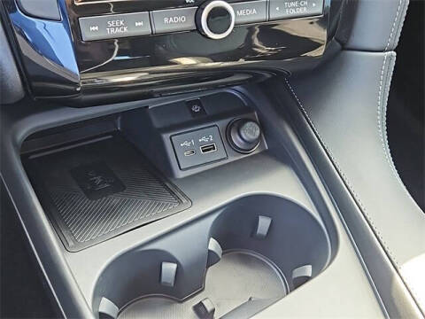 2025 Infiniti QX50 Luxe