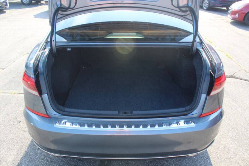 2021 Volkswagen Passat SE