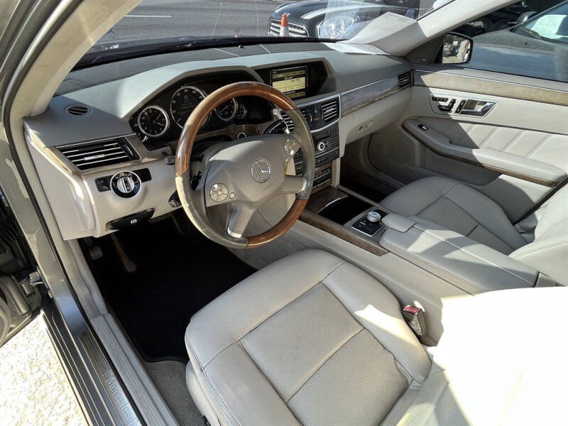 2011 Mercedes-Benz E-Class