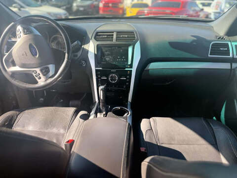 2014 Ford Explorer Sport