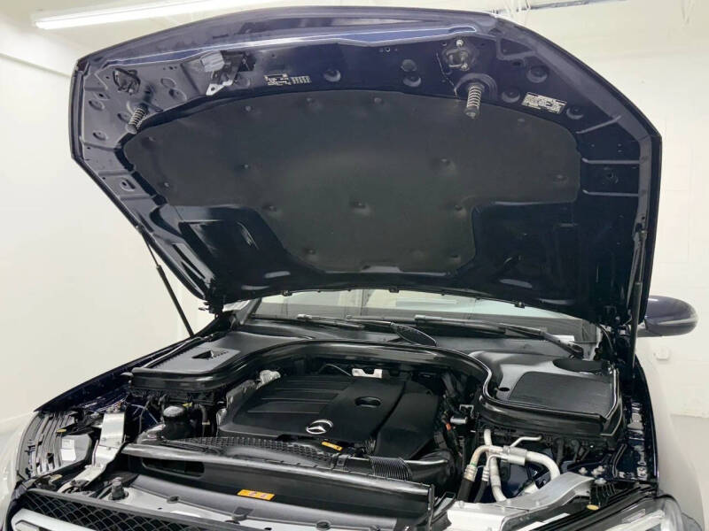 2020 Mercedes-Benz GLC GLC 300